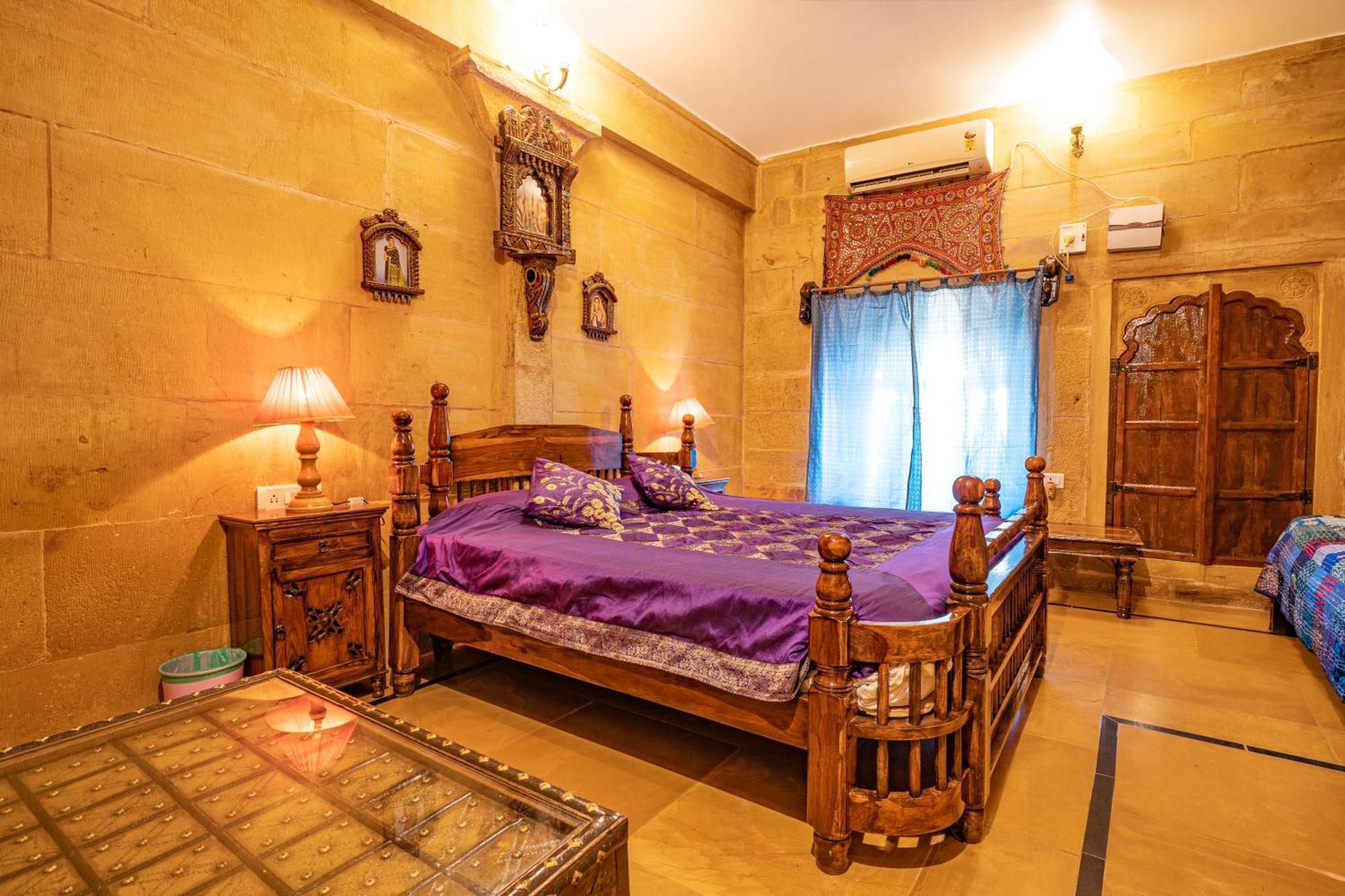 Hotel Garh Jaisal Haveli Джайсалмер Екстериор снимка