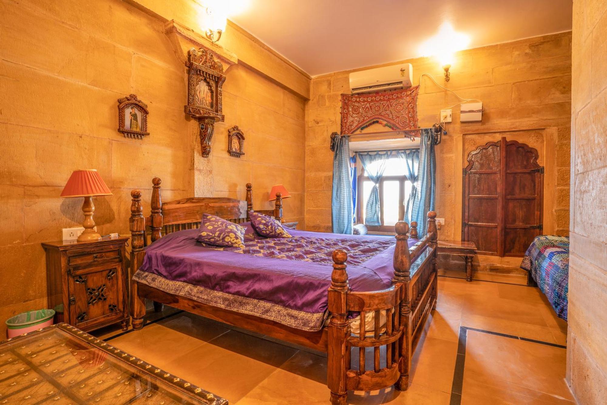 Hotel Garh Jaisal Haveli Джайсалмер Екстериор снимка